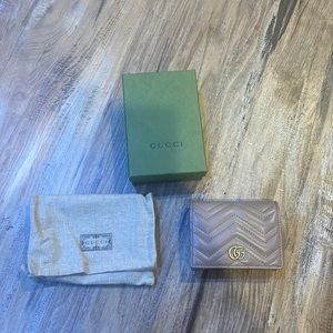 GUCCI Wallet - Brand New